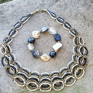 - Gold white and black choker with bracelet Jewelry Set Bib Necklace
